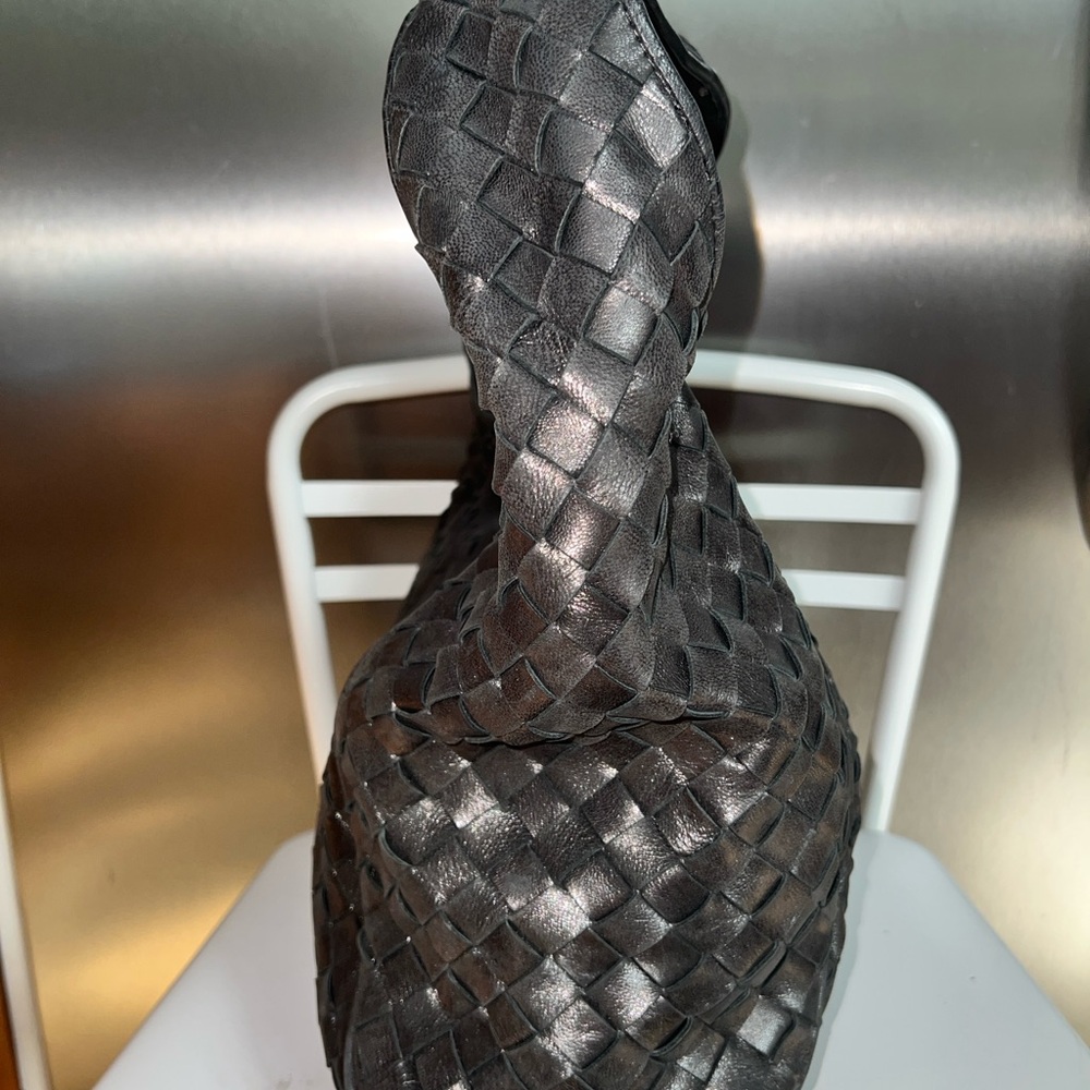 Michael Kors large Gunmetal Woven Leather Handbag - Picture 3 of 14